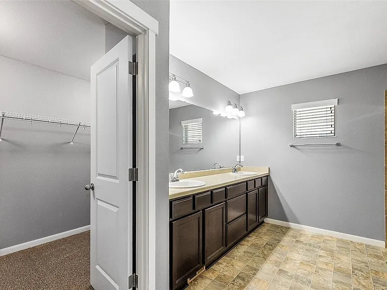4273 E Roosevelt Ave — Photo 15