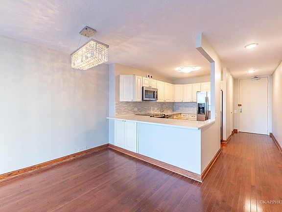 5th image of 405 N Wabash Ave Unit 610A