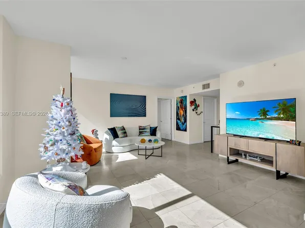 610 W Las Olas Blvd APT 1618N, Fort Lauderdale, FL 33312