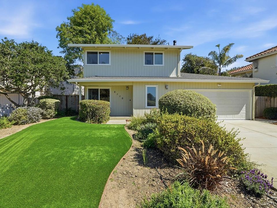 1st image of 2110 Dolphin Dr