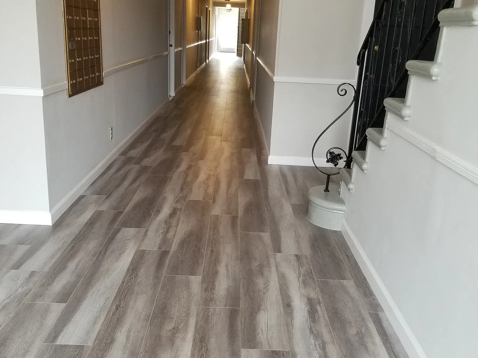 Studio, 375 sqft, $1,370 — Photo 3