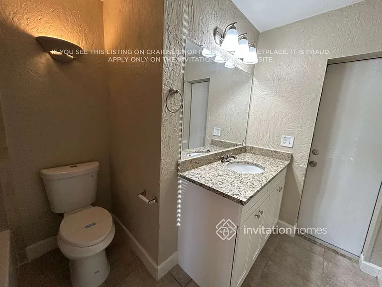 2130 SW 12th Pl — Photo 12