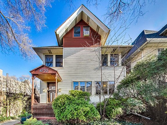 2nd image of 4733 N Winthrop Ave