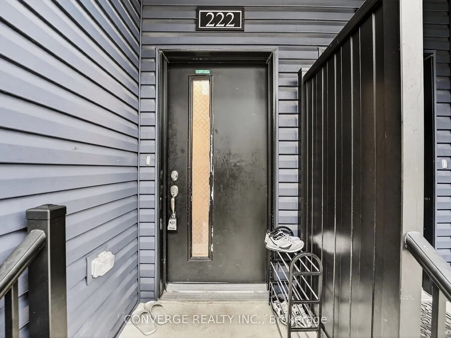 3 bed, $2,200 — Photo 4