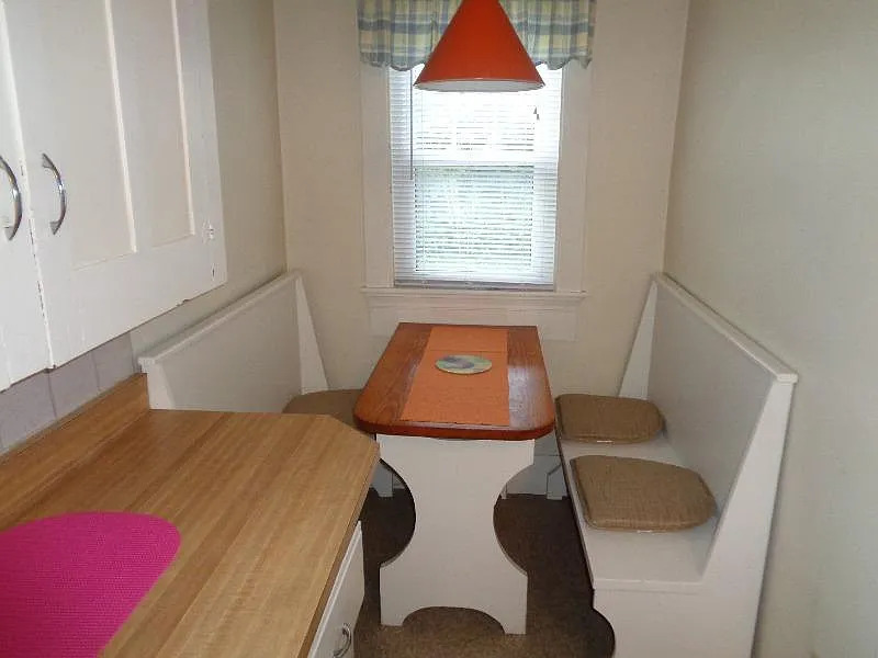 2 bed, 1200 sqft, $2,500 — Photo 4