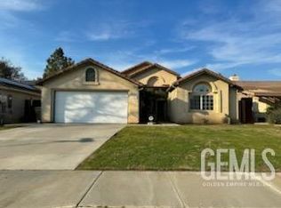5119 Shadow Stone St, Bakersfield, CA 93313