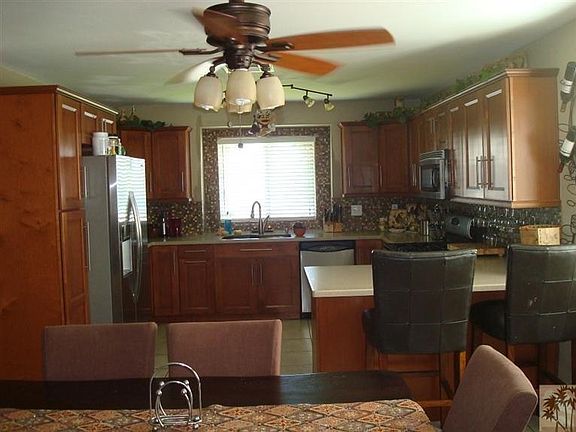 4th image of 33695 Cathedral Canyon Dr W