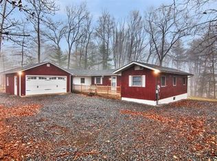 48 Manor Ln, Lehighton, PA 18235
