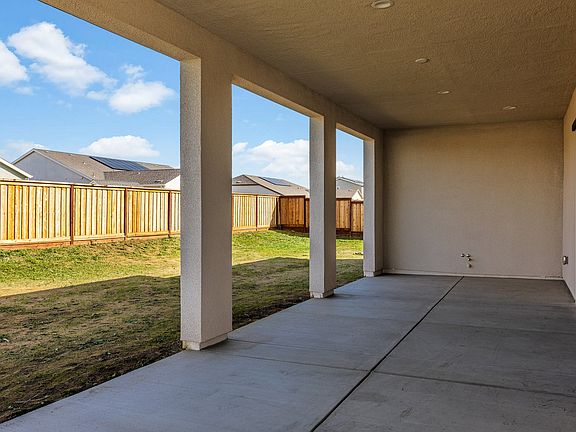 599 Conrad Court, Manteca CA The Collective 55