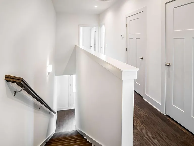 1516 Edgehill Ave — Photo 16
