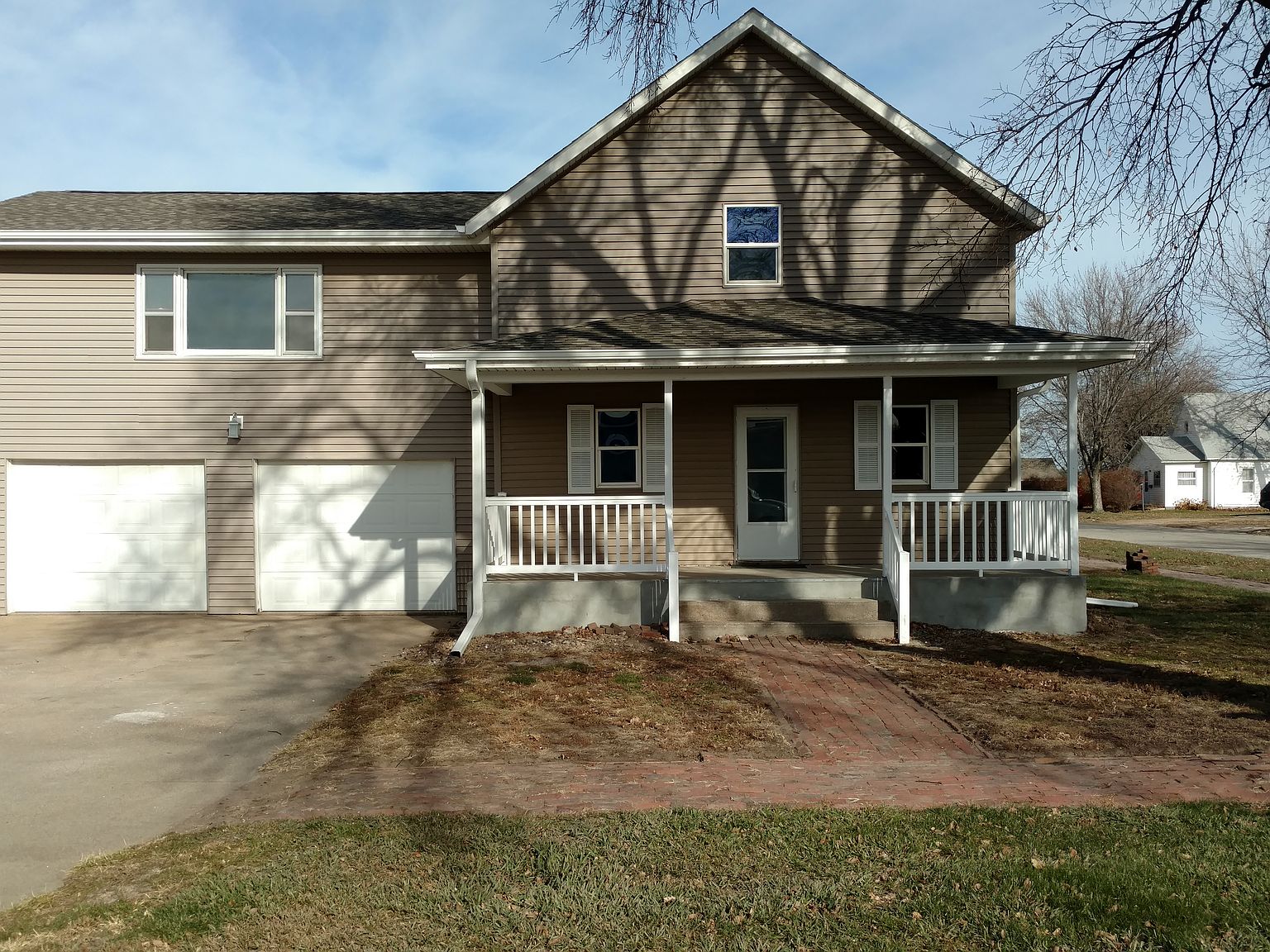 502 W Nemaha St, Blue Hill, NE 68930 Zillow