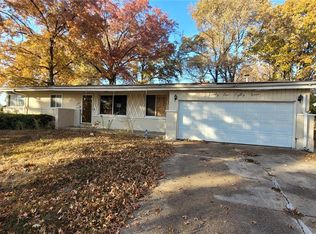 2287 Gadbury Dr, Saint Louis, MO 63136