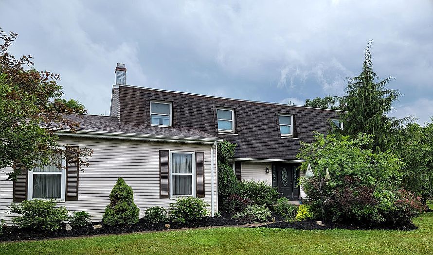 1st image of 5750 Larchmont Dr