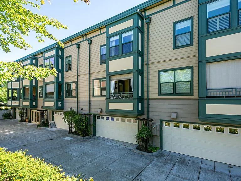 1455 NE Orenco Station Pkwy — Photo 36