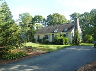 18 Christinas Path, Hyannis, MA 02601