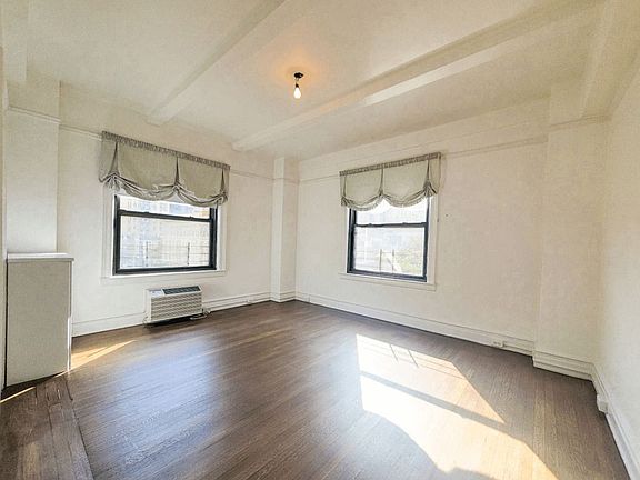 5th image of 145 E 74th St APT 6A