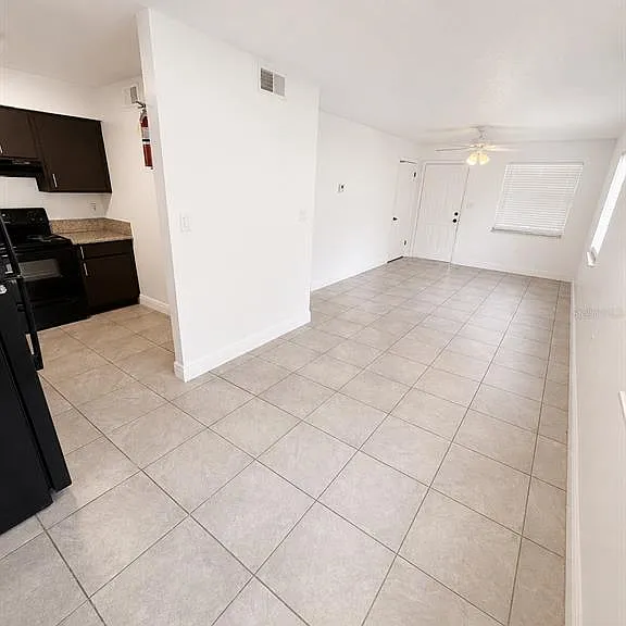 1187-1187 Bentley Rd #1 — Photo 4