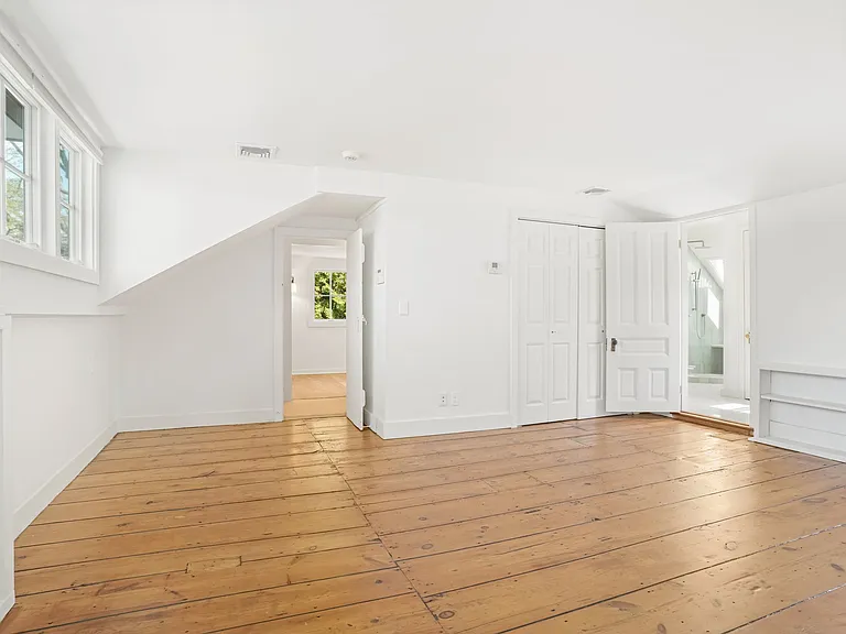 168 Rowayton Ave #A — Photo 13
