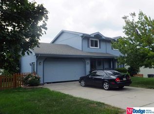 11710 Trumble Loup E, Bellevue, NE 68123