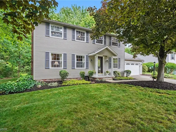 5410 Park Vista Ct, Stow, OH 44224