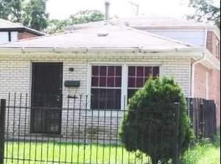 19 E 102nd St, Chicago, IL 60628