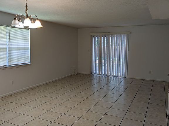 4th image of 2438 Atlas Rd