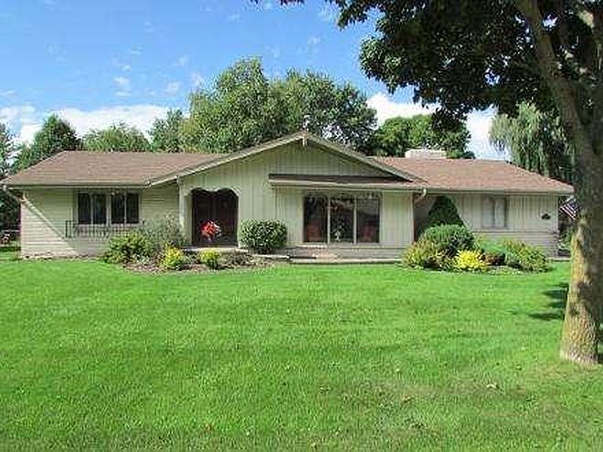 1st image of 8800 Glenwood Dr
