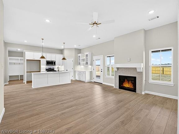 5th image of 1100 Partridge Pl