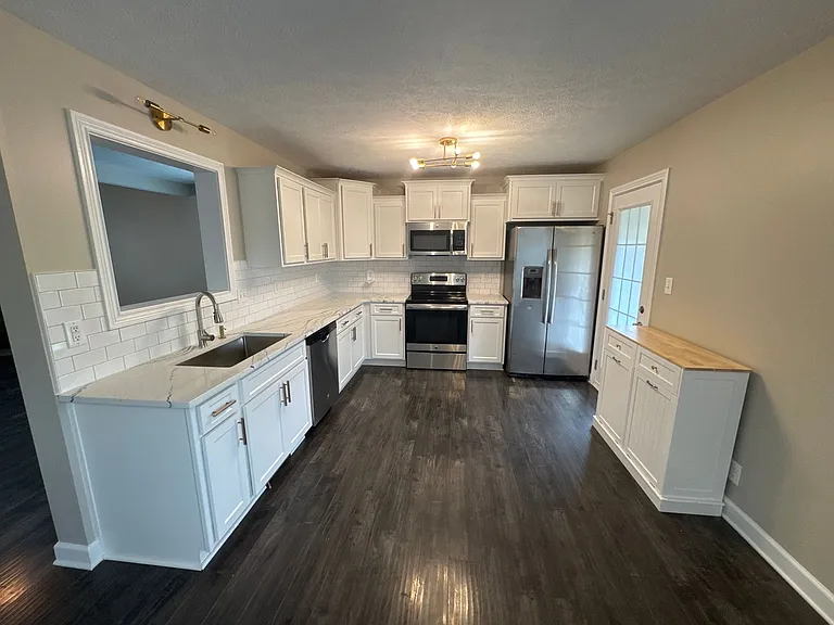 612 Fox Path Ln — Photo 6