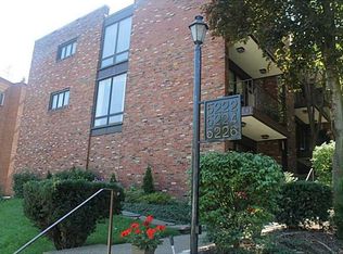 5222 5th Ave APT B, Shadyside, PA
