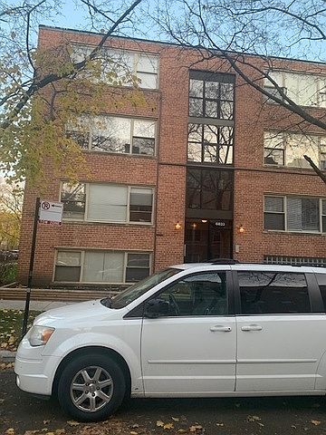 1st image of 6833 N Oakley Ave APT 1A