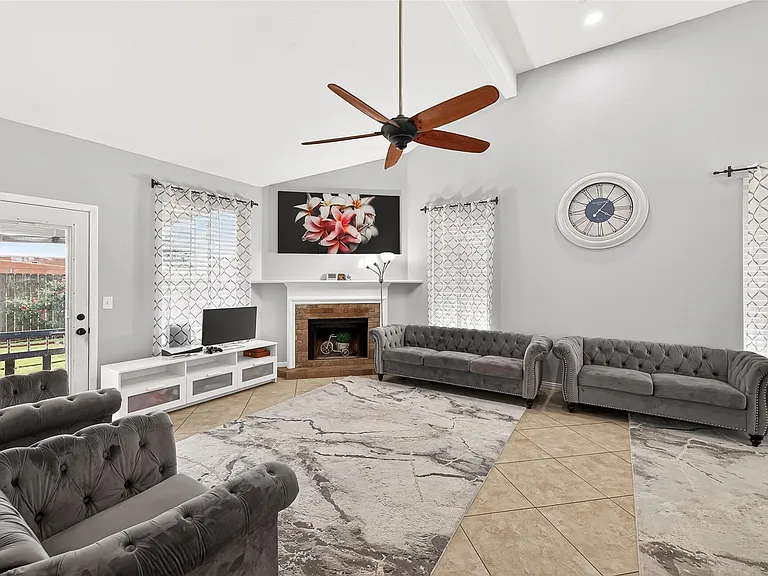 20135 Golden Mesa Dr — Photo 13