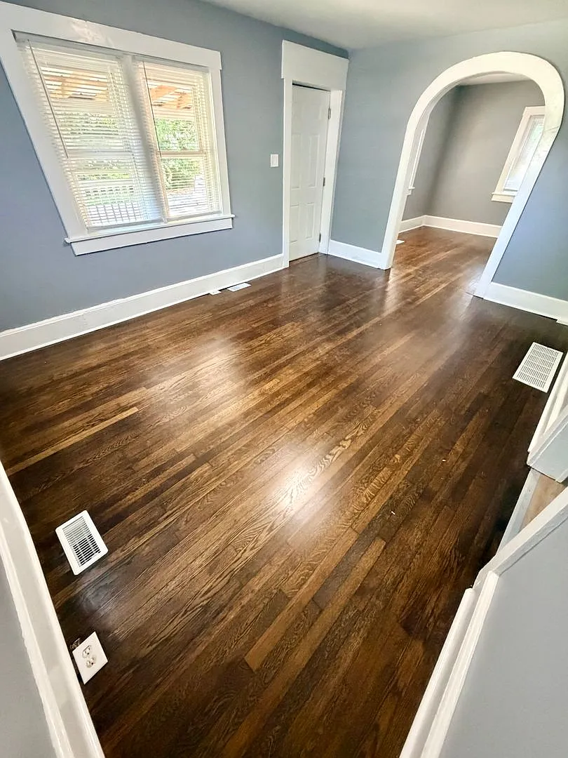 Cozy 3-bed 1-Bath Apartment! — Photo 2