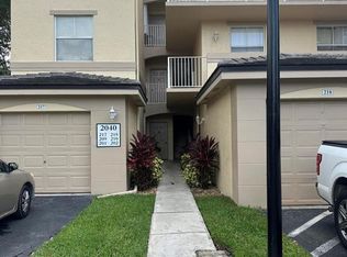 2040 Greenview Shores Blvd APT 209, Wellington, FL 33414