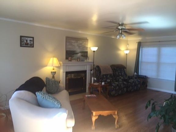 2nd image of 129 Scenic Harpeth Dr