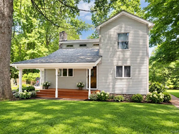 19 Farview Terrace, Suffern, NY 10901