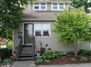 107 E Miller St, Bloomington, IL