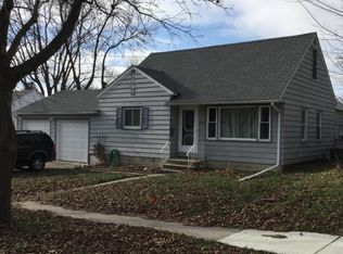 1124 Saint John Ave, Albert Lea, MN 56007