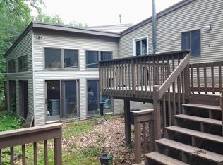 25 Coyne St, Clinton, MA 01510