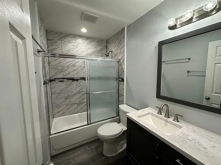 1619 Nolan St #B — Photo 13