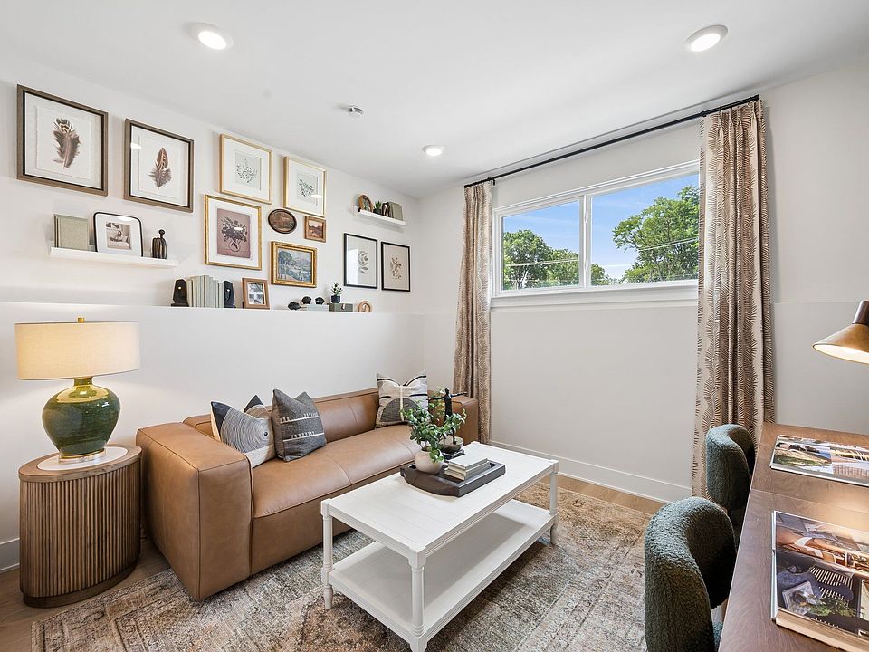 1040 Pine Tree Ln, photo 7