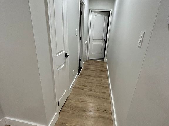 3rd image of 730 Main St APT B3