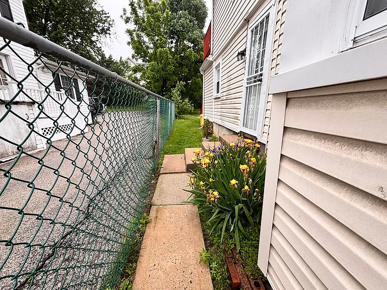 47 S Merion Ave — Photo 13