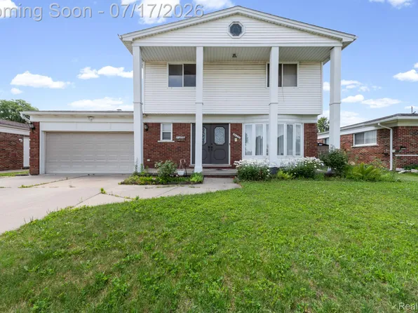 36291 Weber Dr, Sterling Heights, MI 48310