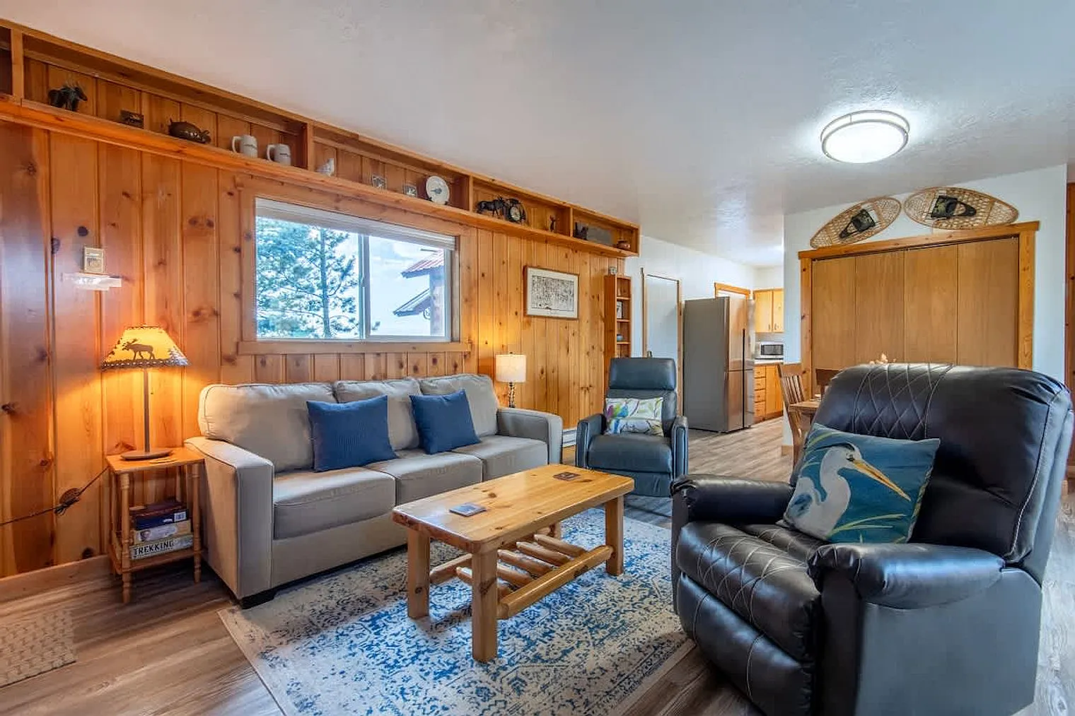 3 bed, 2.0 bath, 925 sqft, $4,666 — Photo 4