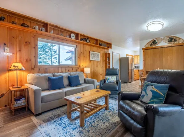 1711 Fischer Ln #Id1310738p, Tetonia, ID 83452