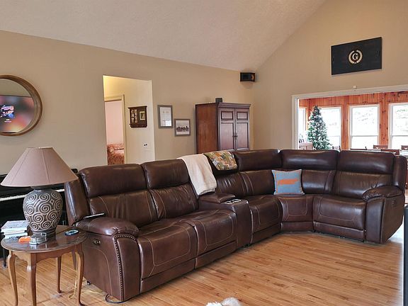 5th image of 600 Lewis Mountain Rd