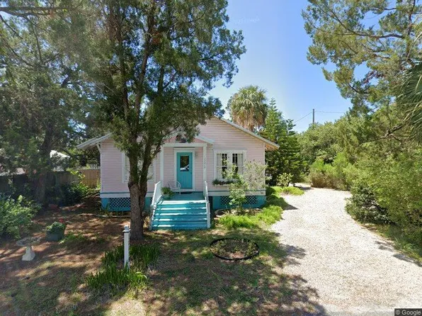 12870 Whiddon Ave, Cedar Key, FL 32625