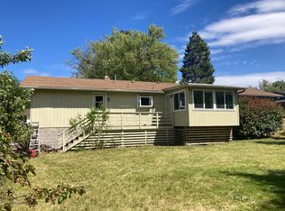 880 Cambridge St, Ashland, OR