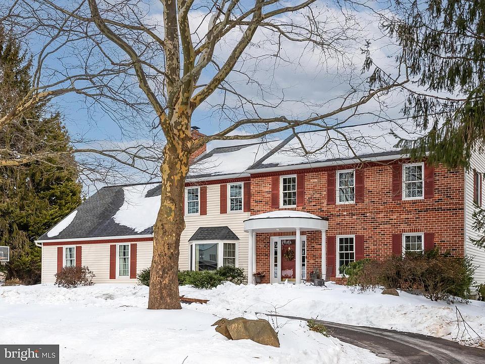 1st image of 1628 Herron Ln